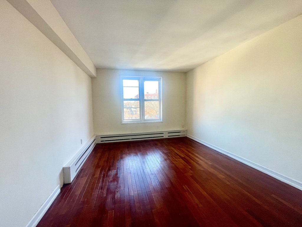 2011 Ocean Avenue - Photo 10