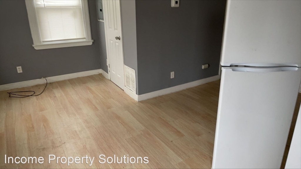59 Van Ness Street - Photo 4