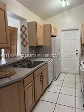 17120 Sw 93rd Ave - Photo 4