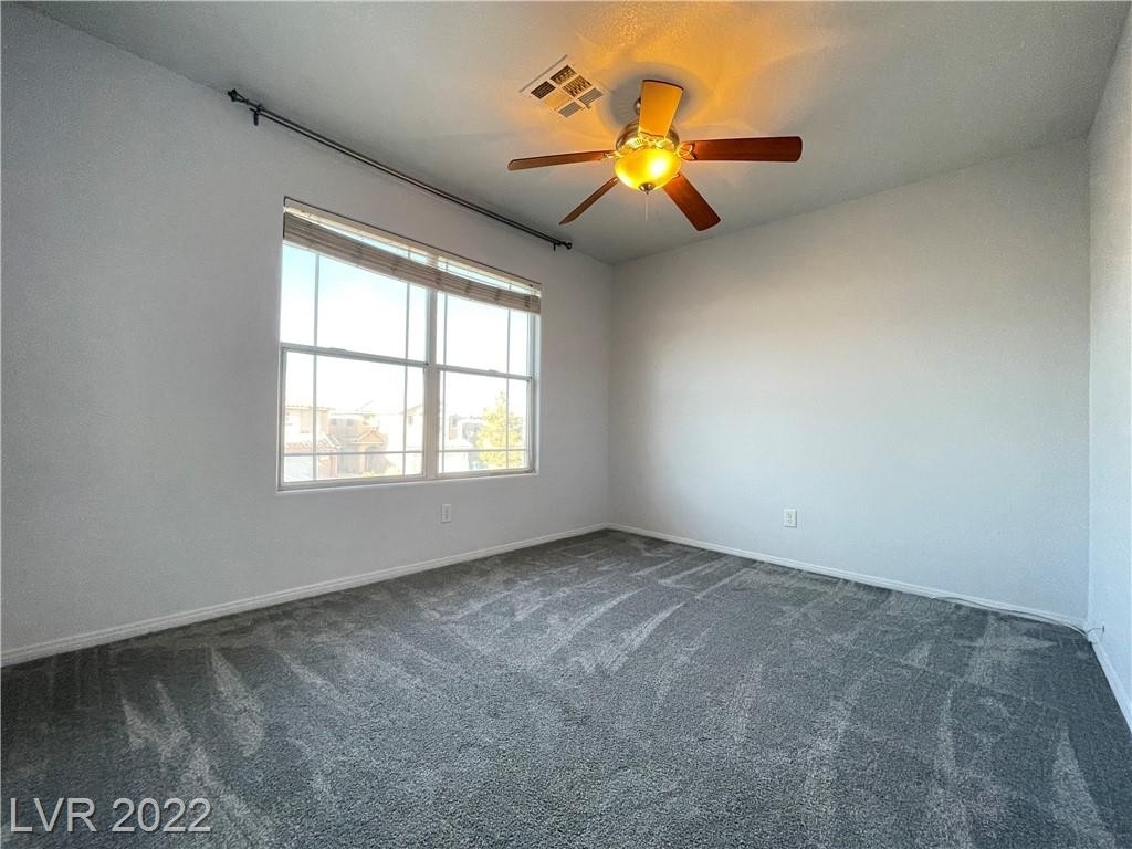 2095 Dragonslayer Avenue - Photo 13