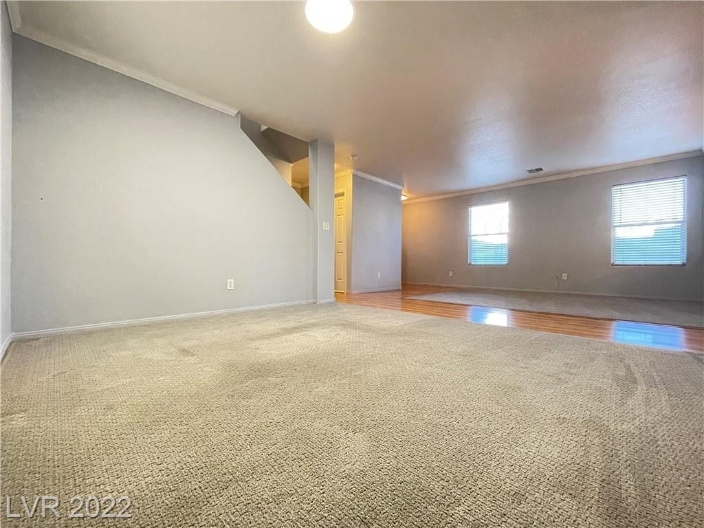 2095 Dragonslayer Avenue - Photo 4