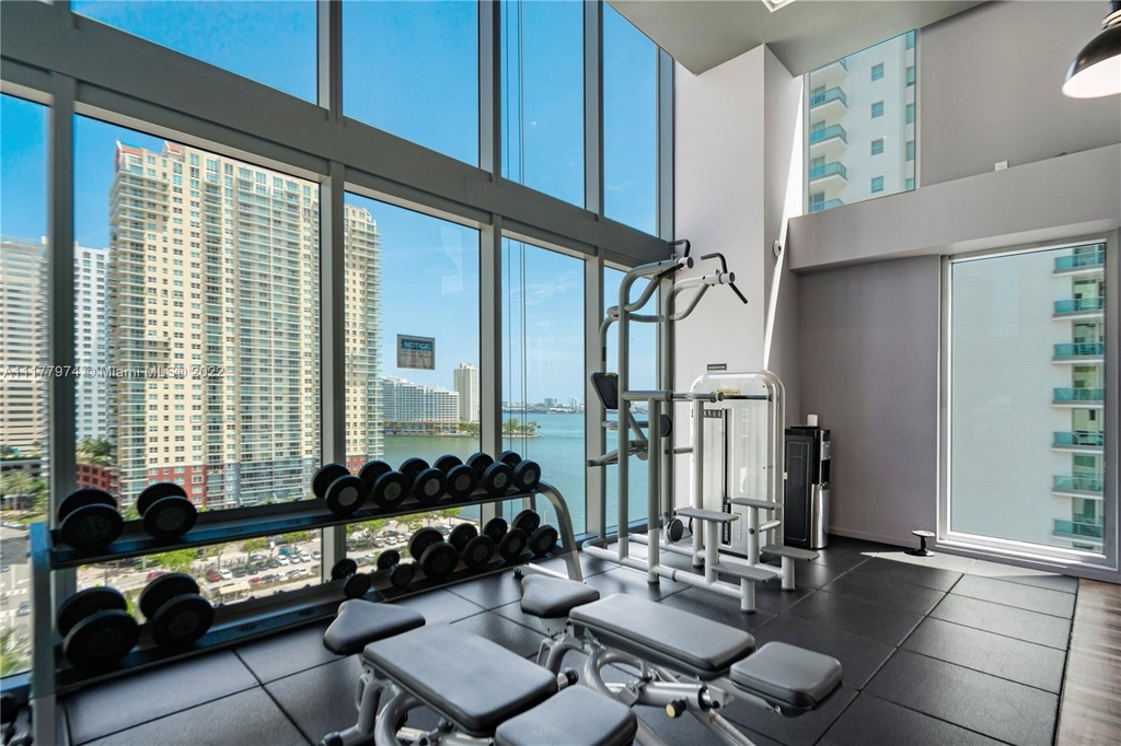 1300 Brickell Bay Dr - Photo 23