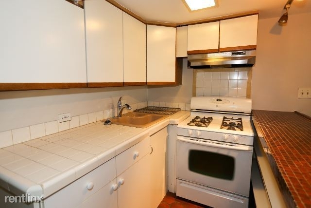 2523 N. California, Unit I - Photo 3