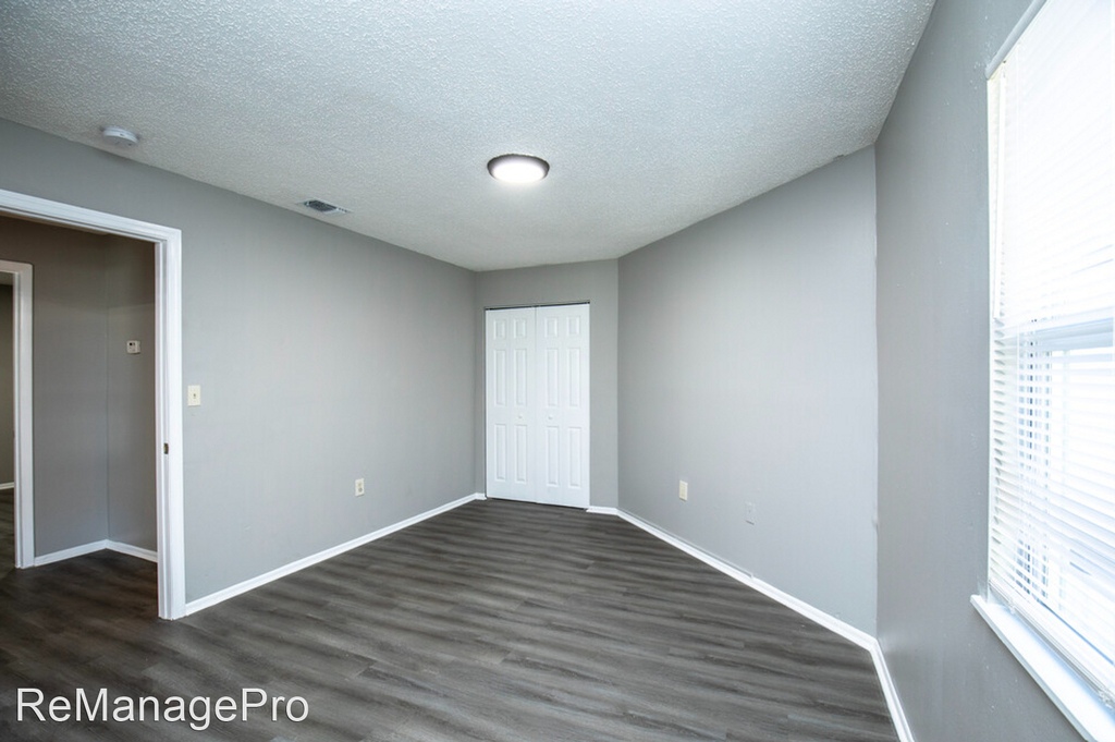 8014 Tommy Ct - Photo 11