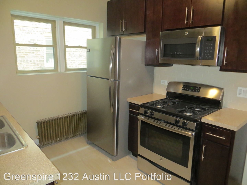 1234 N Austin Boulevard - Photo 5