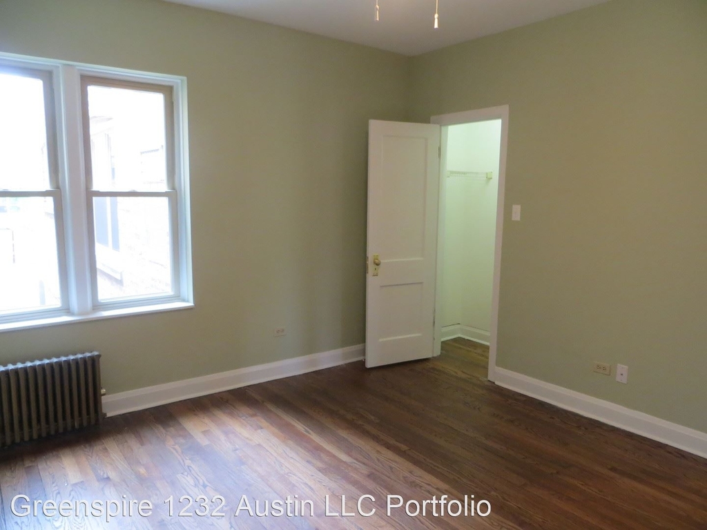 1234 N Austin Boulevard - Photo 3