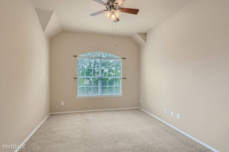 2107 Songbird Drive - Photo 16