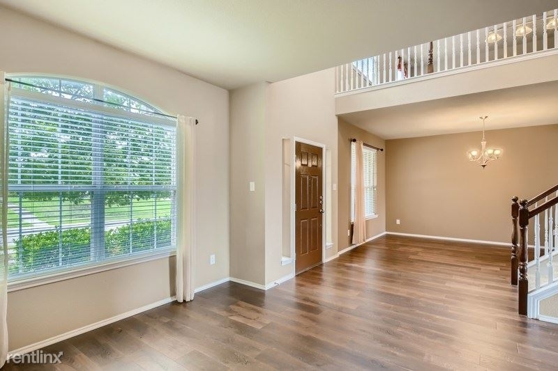 2107 Songbird Drive - Photo 11