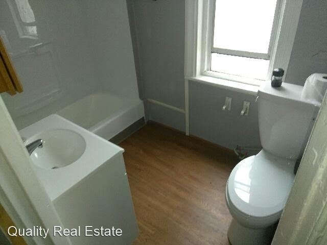 2235 Dickinson St - Photo 5