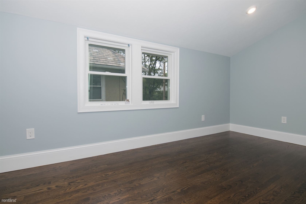 183 Tremont St Apt 2 - Photo 4