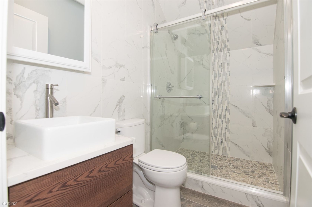 183 Tremont St Apt 2 - Photo 26