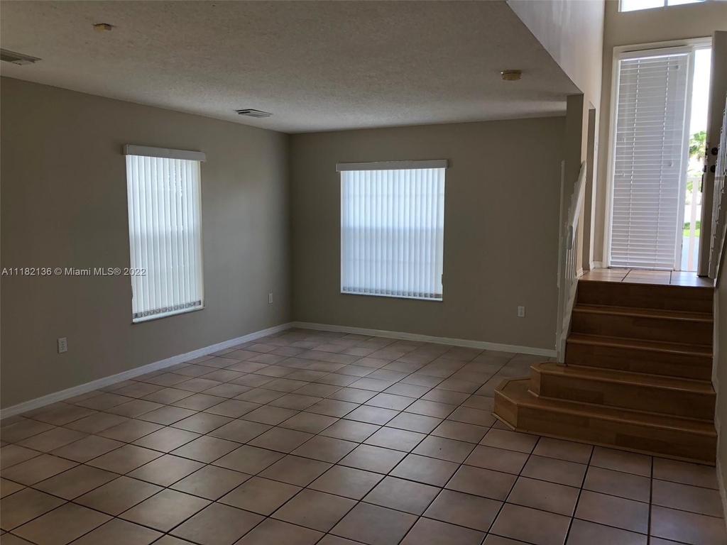 11274 Sw 64 Ln - Photo 4