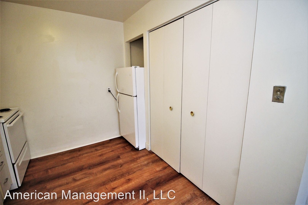 1 E. Chase St #408 - Photo 12