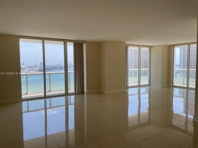 50 Biscayne Blvd - Photo 8