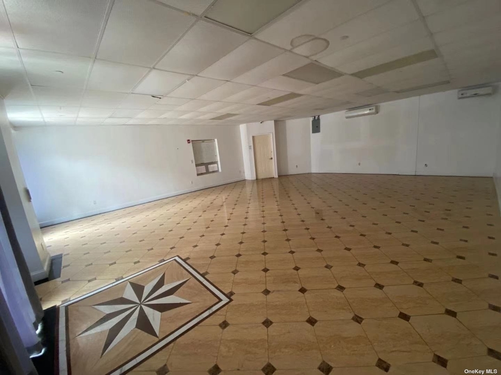 75-43 Parsons Boulevard - Photo 2