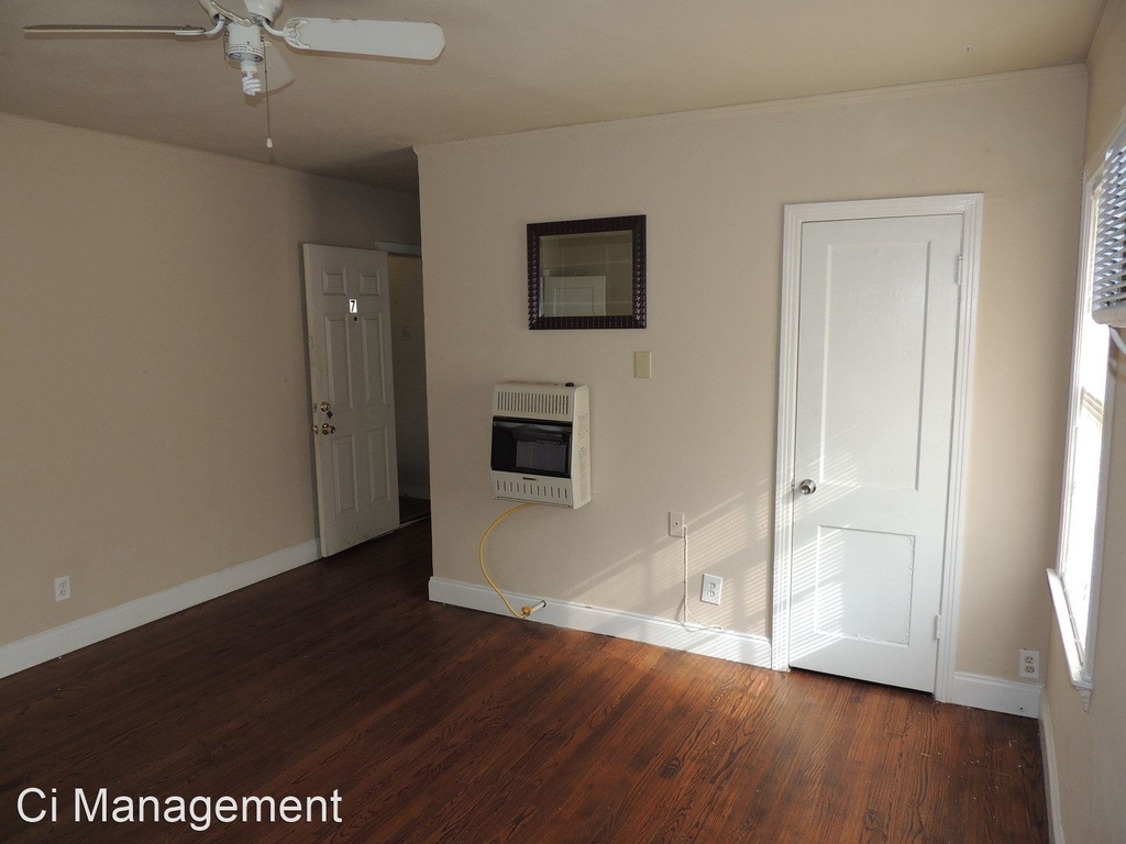 2212 N. Fitzhugh Ave Apt. 10 - Photo 1