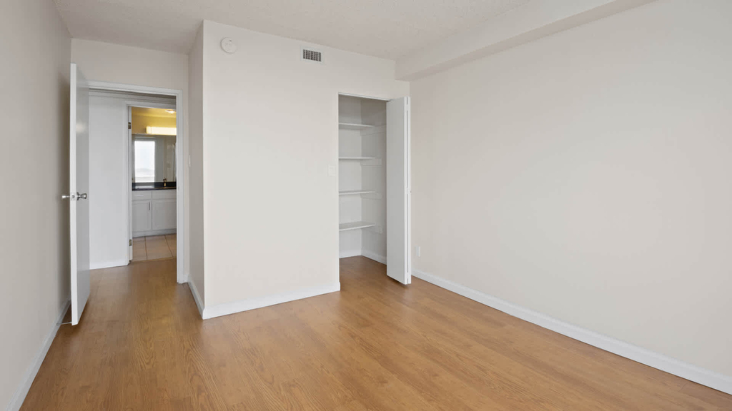 55 West 5th Avenue - Photo 18