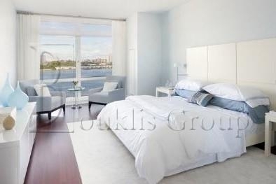 1 bedroom with dining alcove - River views - Photo 1