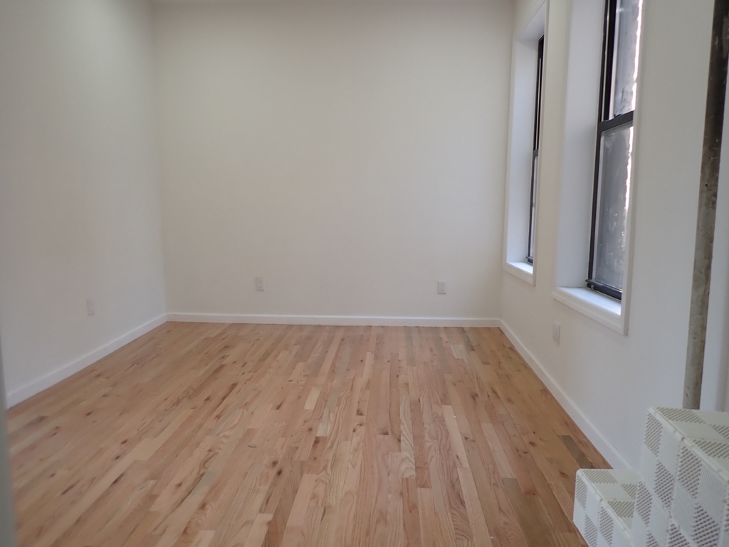 529 Hinsdale Street - Photo 3
