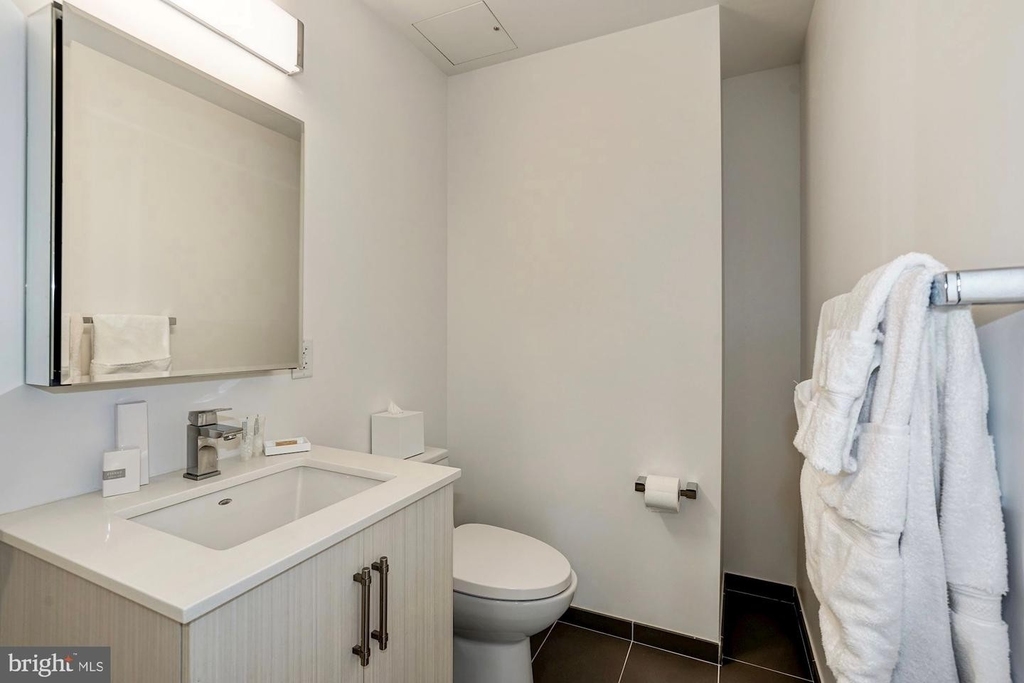 15 Dupont Cir Nw #3202 - Photo 6