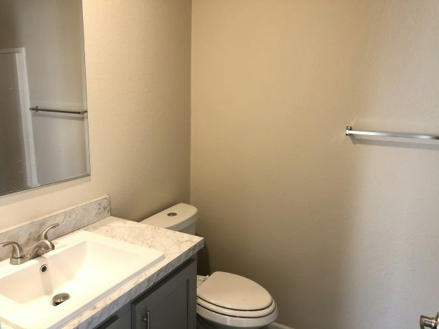 3401 N Walnut Road - Photo 5