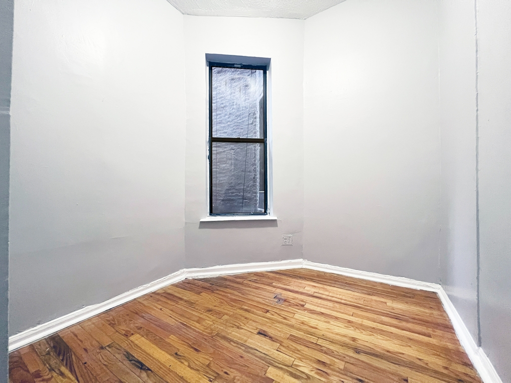 301 West 141st Street - Photo 5