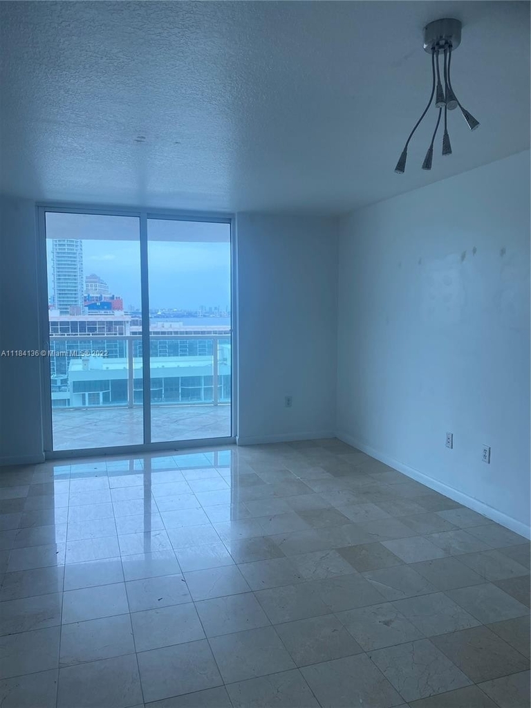 2101 Brickell Ave - Photo 6