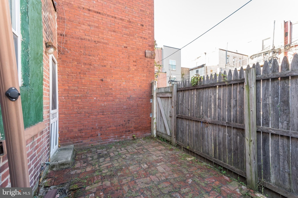 2835 Cambridge Street - Photo 26