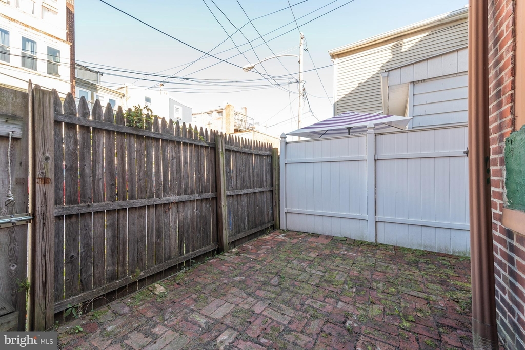 2835 Cambridge Street - Photo 27