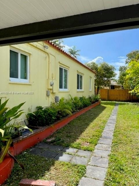 630 Sw 25th Rd - Photo 3