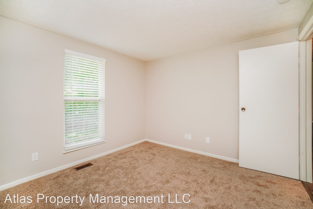 2136 Summer Breeze Drive - Photo 10