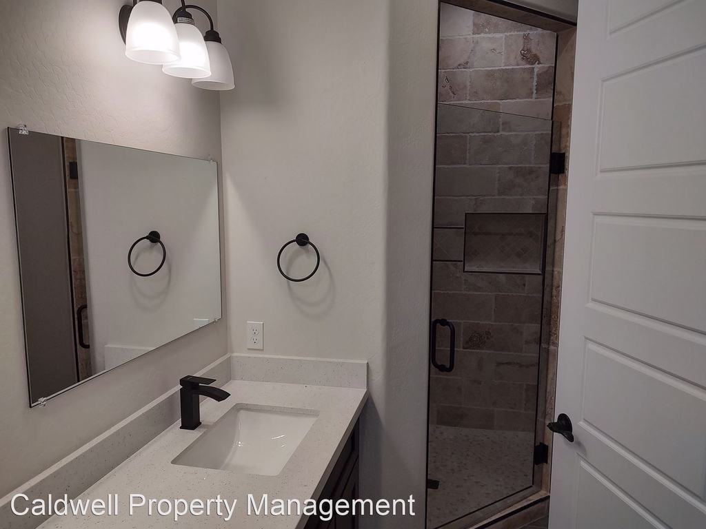 846 N. Pueblo Dr. # 128 - Photo 20