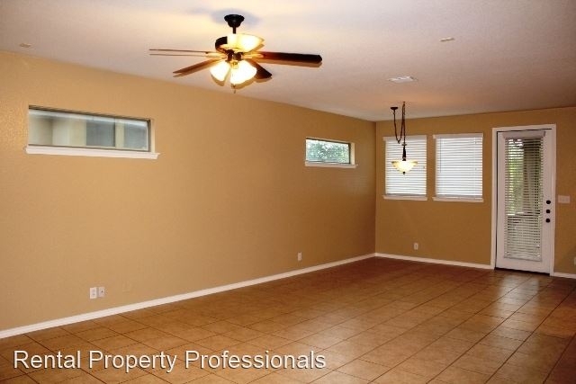 1218 Cresswell Cove - Photo 1