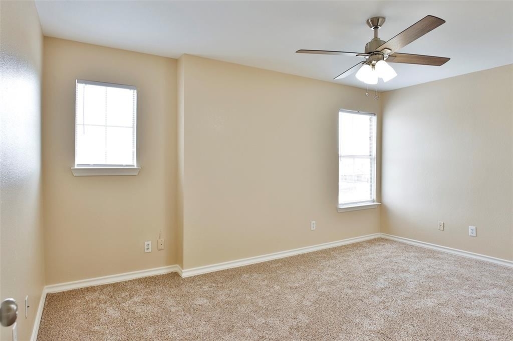 7703 Stanley Court - Photo 14