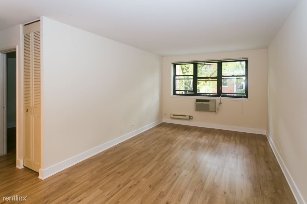 660 W. Wrightwood, Unit 204 - Photo 5