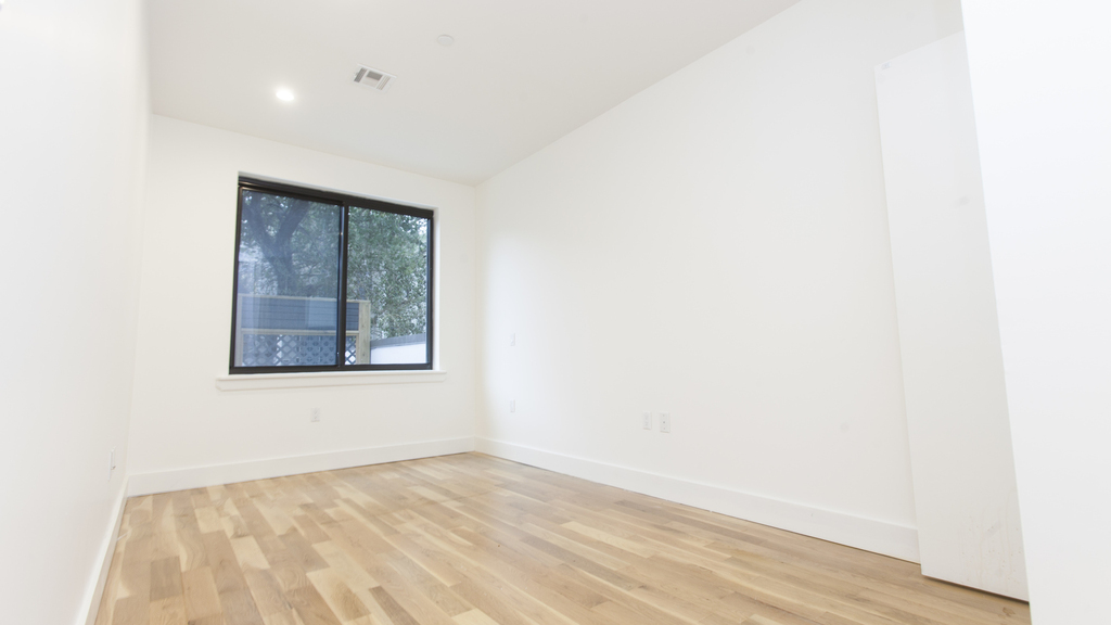 818 Lexington Avenue - Photo 10