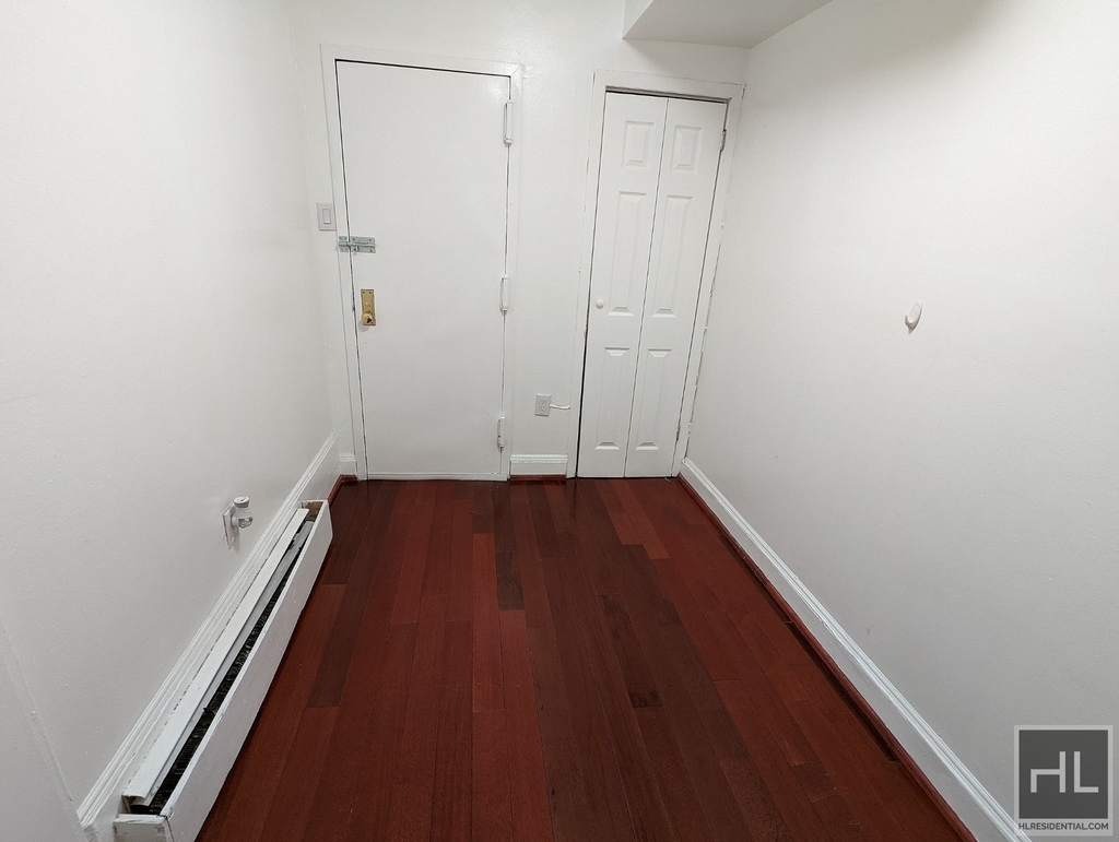 412 Halsey Street - Photo 14