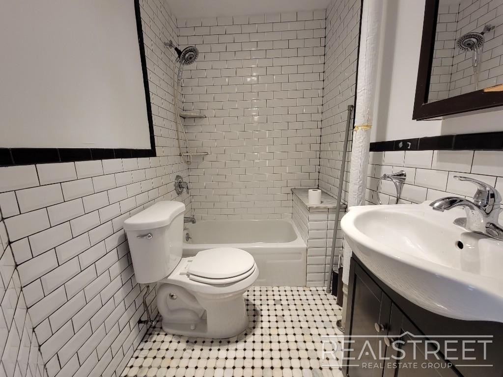 274 Sumpter Street - Photo 9