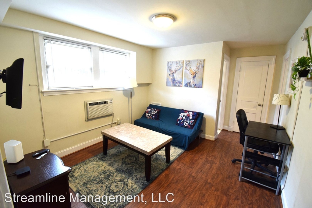 2415 Ontario Rd Nw #1 - Photo 0