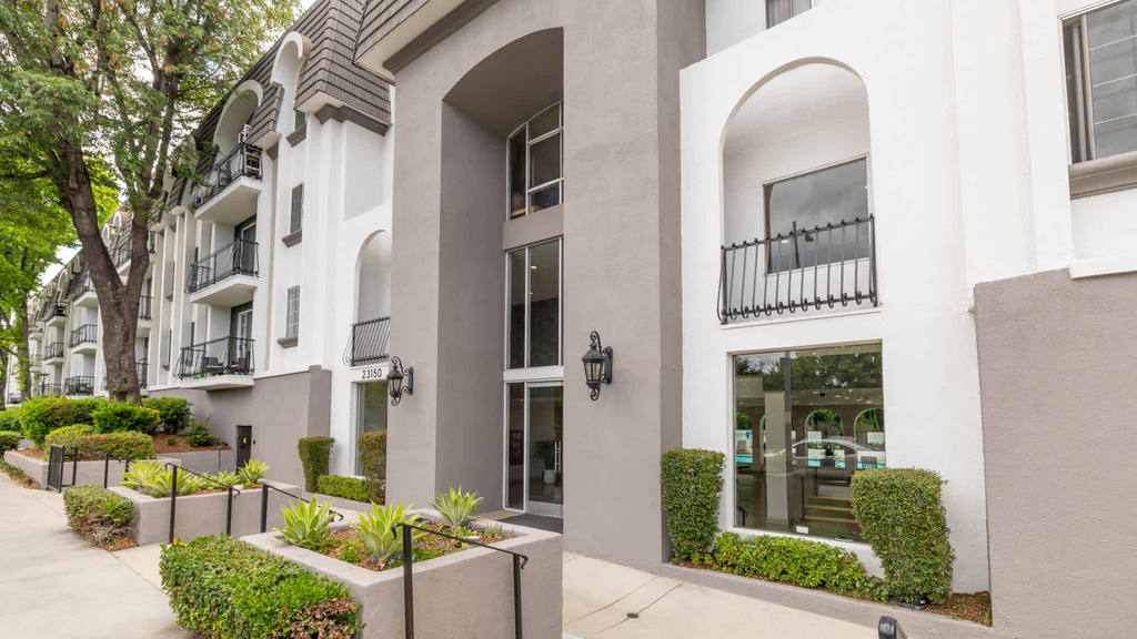 23100 Avenue San Luis - Photo 20