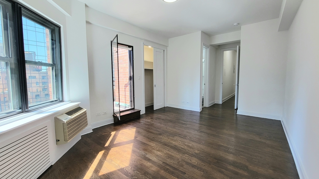 East 57th Street Sutton Place - Photo 3