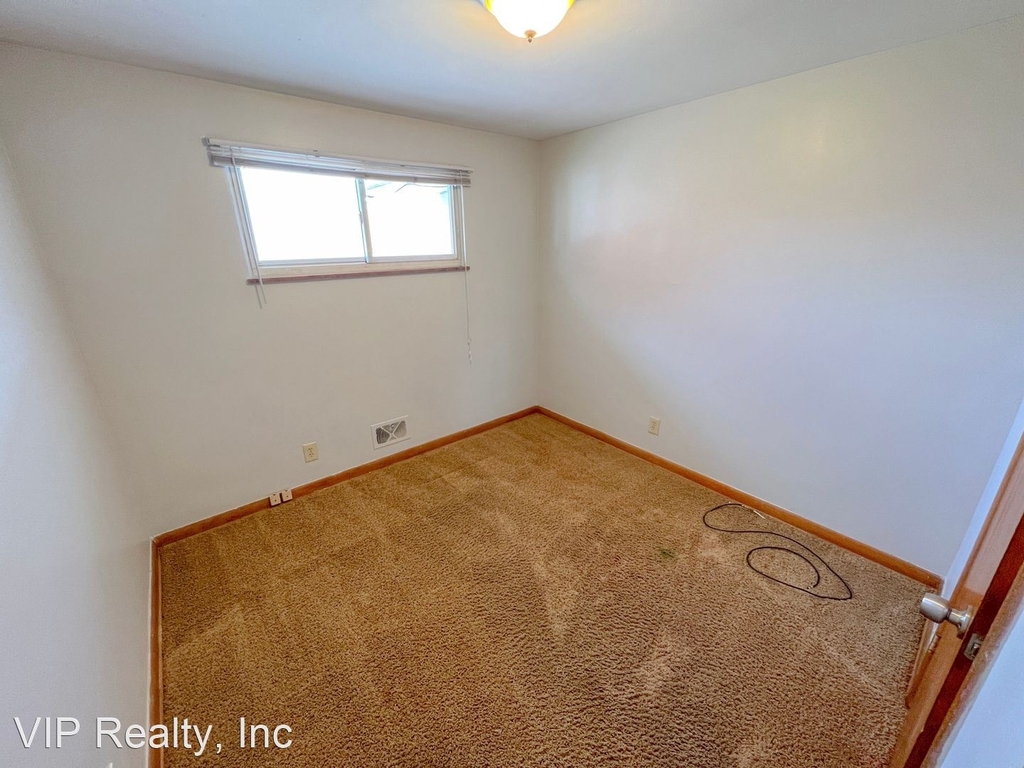 3504 Vanderberg Avenue - Photo 26