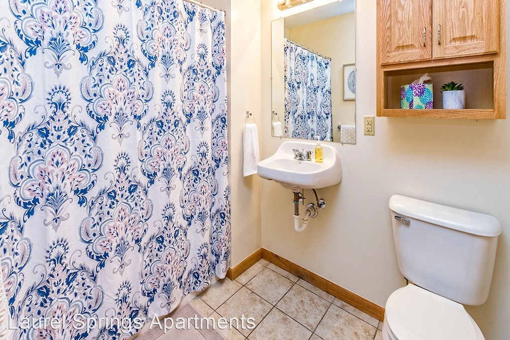 4711 Springview Dr. #105 - Photo 2