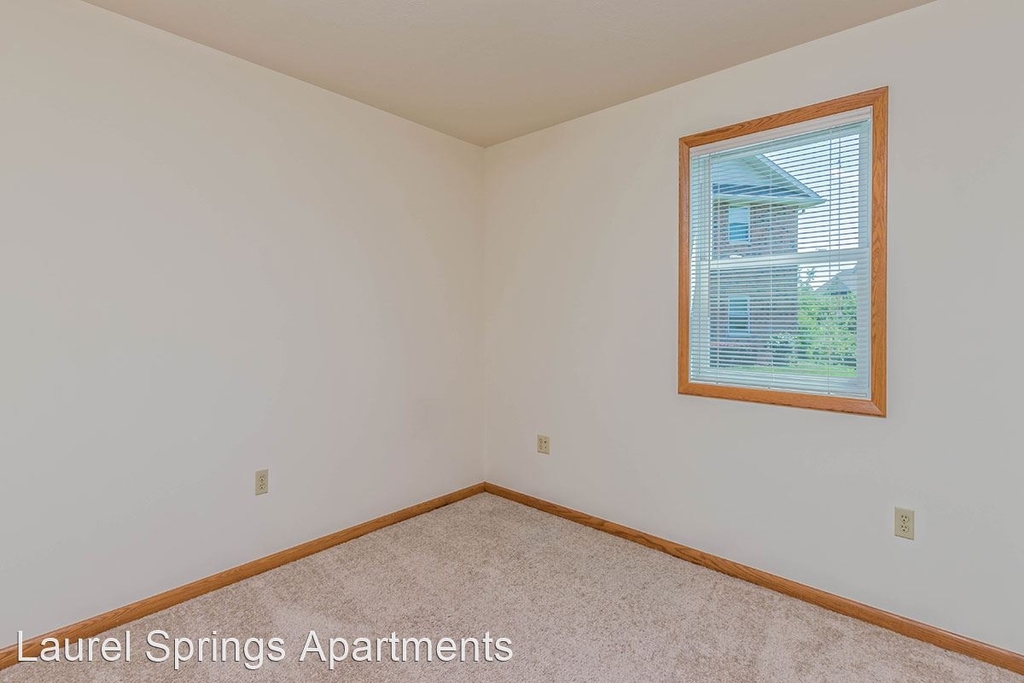 4711 Springview Dr. #105 - Photo 15