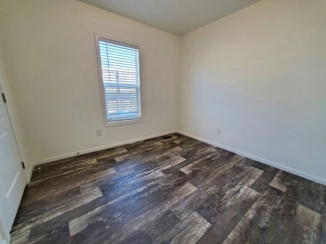 825 N Lamb Blvd - Photo 3