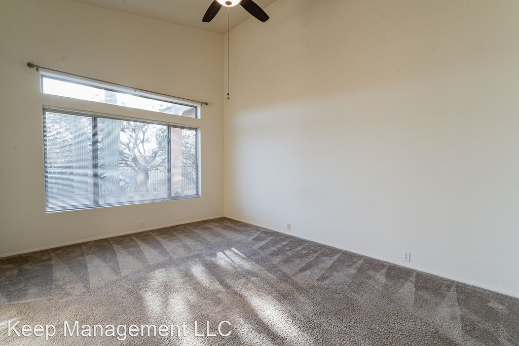 11125 N Eagle Crest Drive - Photo 12