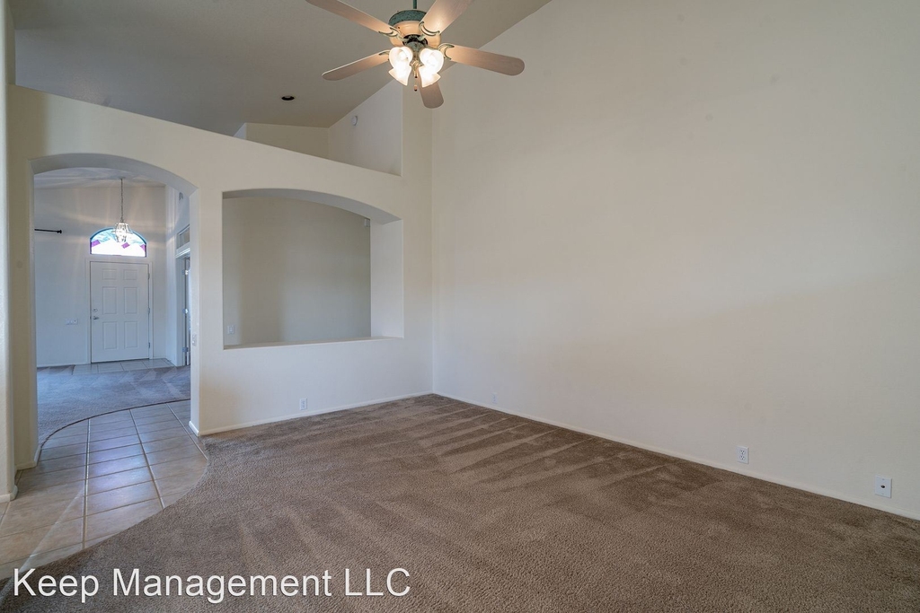 11125 N Eagle Crest Drive - Photo 11