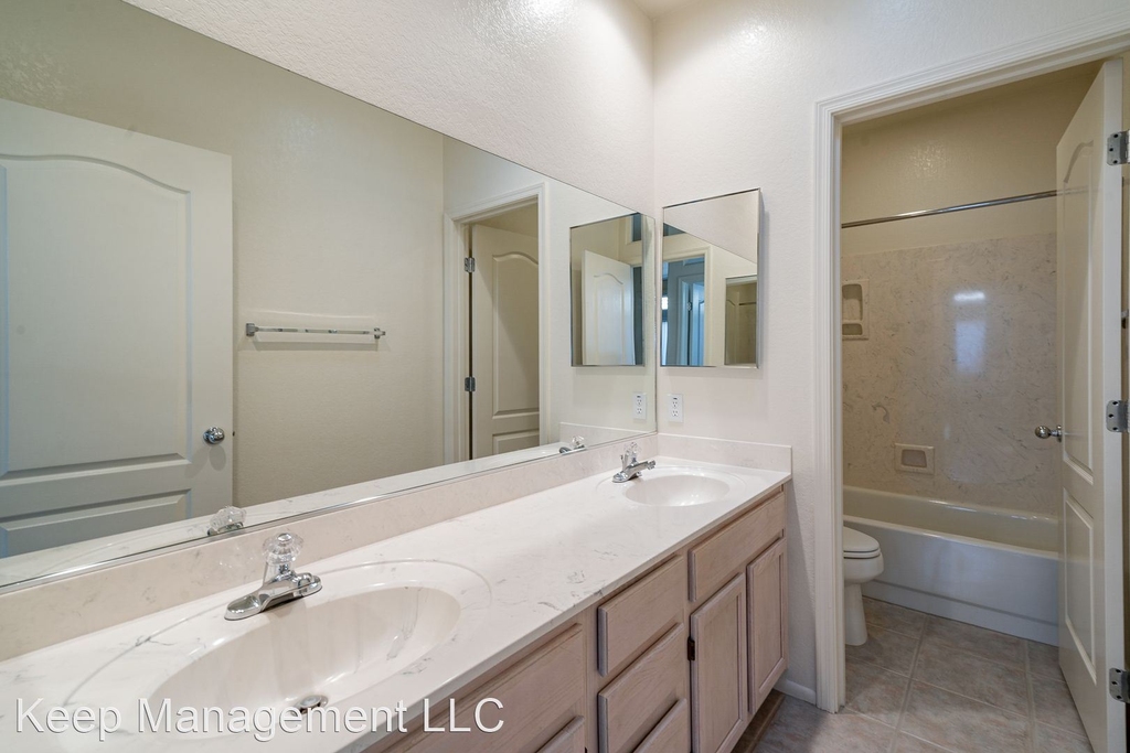 11125 N Eagle Crest Drive - Photo 22