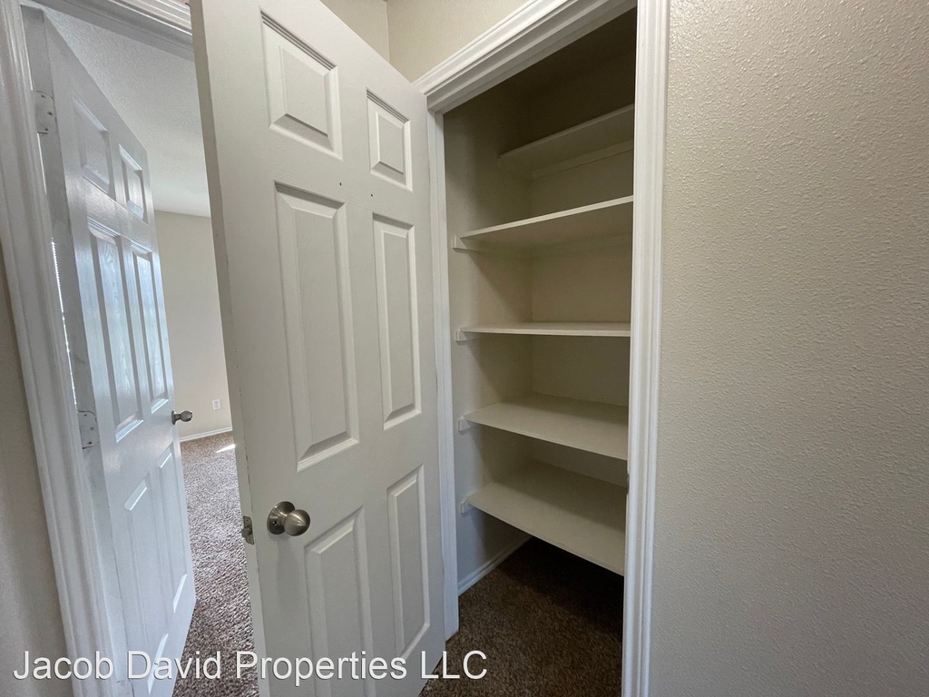 5730 Golf Heights - Photo 5