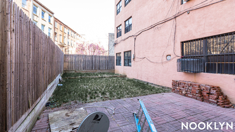 474 Grand Avenue - Photo 14